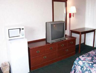 Days Inn By Wyndham Madison Hotel Madison